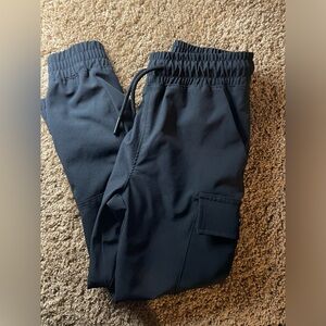 Boys size 4/5 Black Jogger Sweatpants athletic